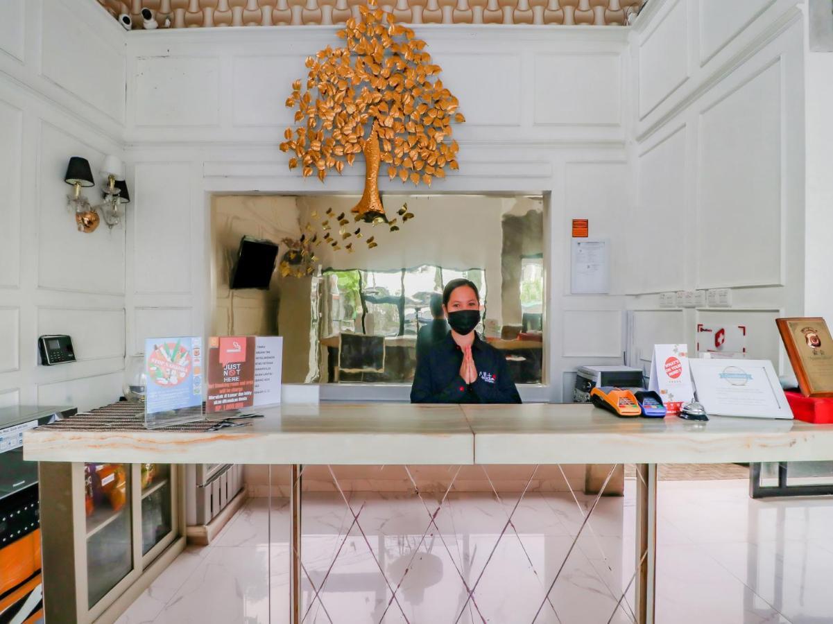 Hotel Super Oyo Collection O 31 The Batik Bed And Coffee Bandung Exterior foto