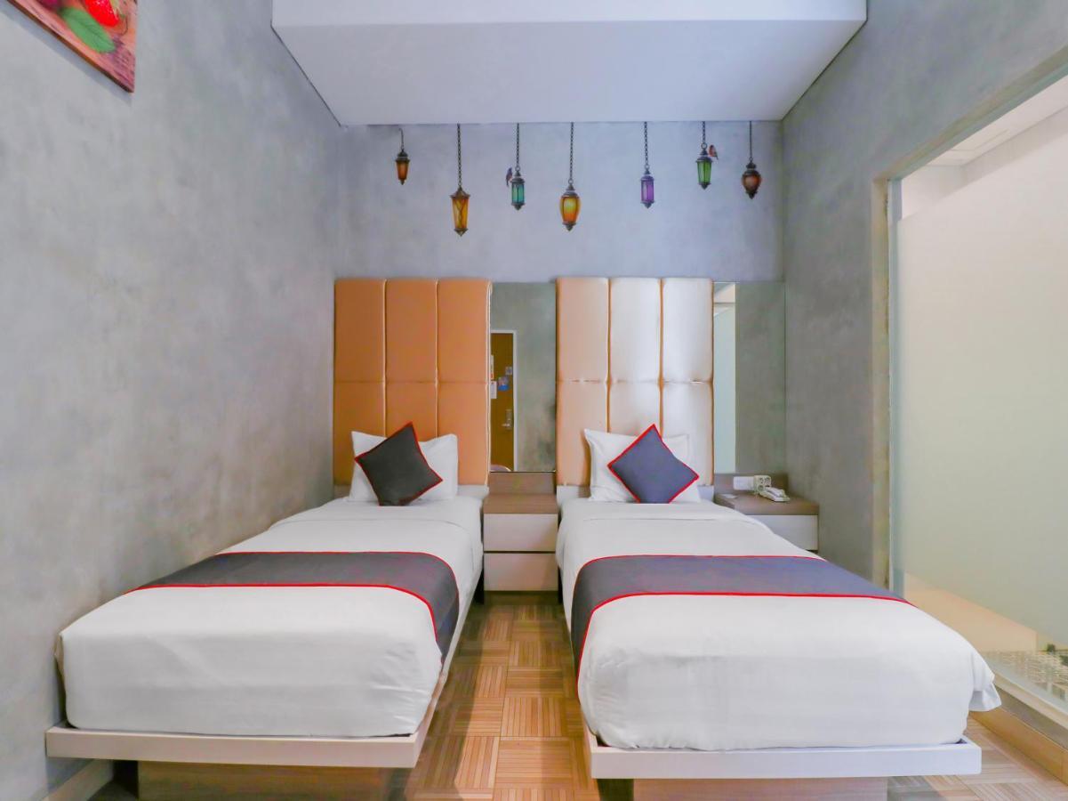 Hotel Super Oyo Collection O 31 The Batik Bed And Coffee Bandung Exterior foto